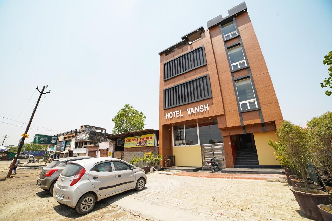 Oyo 39539 Hotel Vansh & Restaurant Kashipur Exterior foto